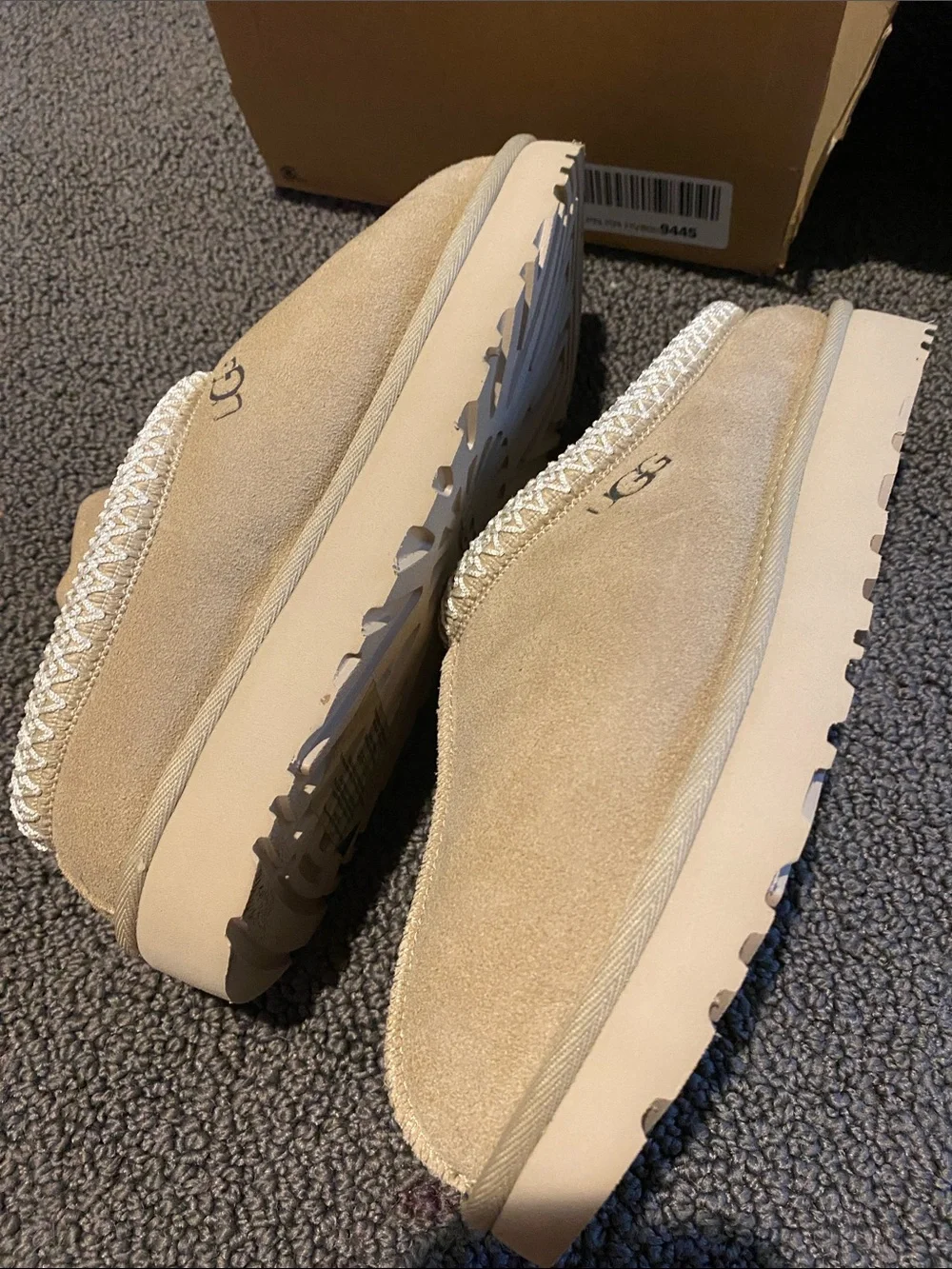 UGG Tasman.    Tan with white Braided Trim - Picture 3 of 9